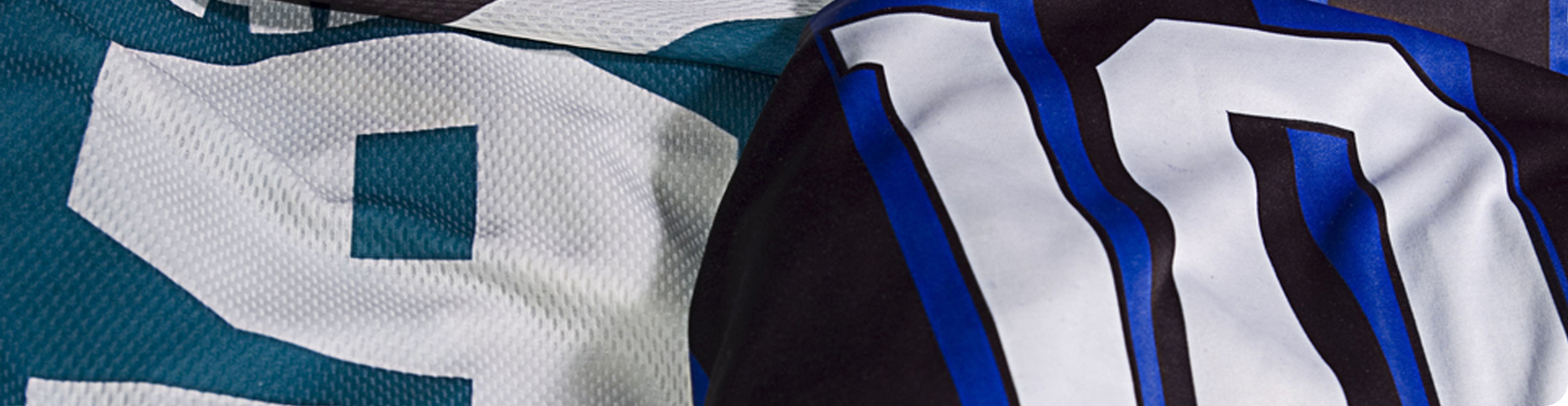 voetbalkleding, voetbalshirts, voetbaltenue