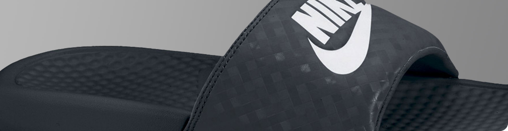 Nike Benassi
