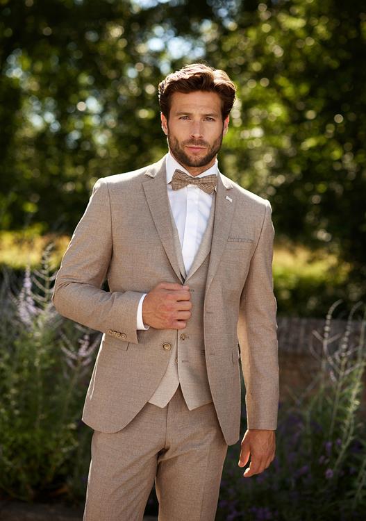 Keuze uit topmerken voor maatpakken