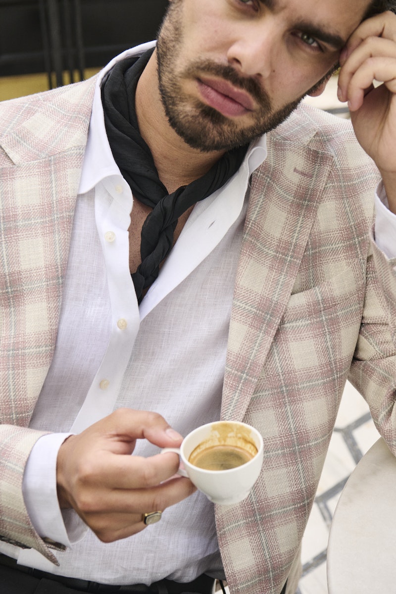 Gerelateerde dresscodes voor heren — business casual en smart casual bij Blijdesteijn