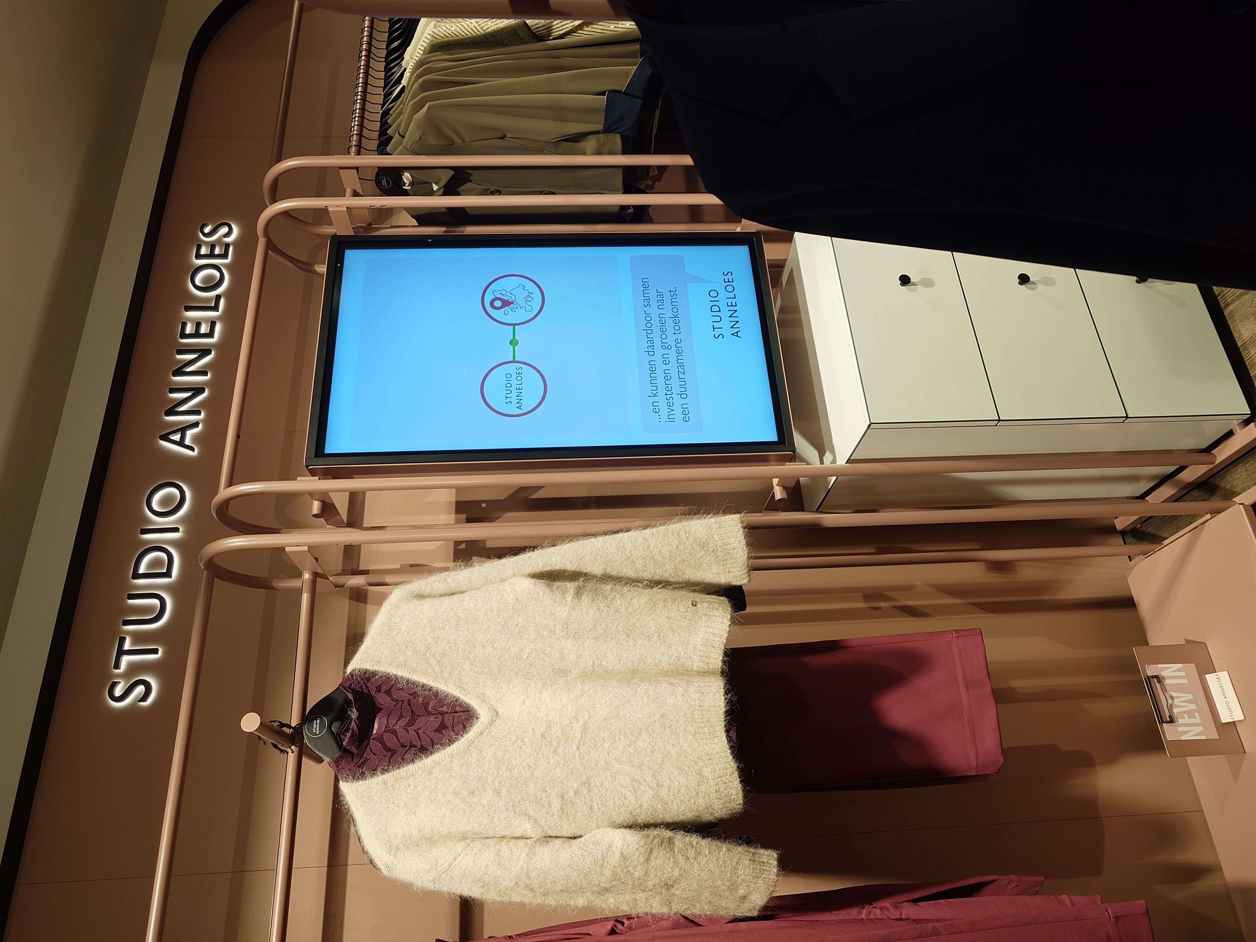 Studio Anneloes mannequins in nieuwe kleuren en travelstof