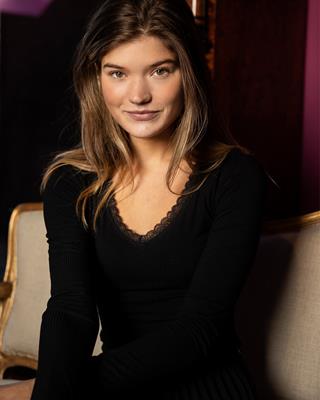 Lesley
