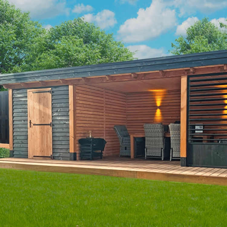 Houten veranda: geniet van een fijne buitenplek met een veranda in je tuin