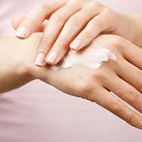 Best of hand cream! Find the most caring at COSMANIA.