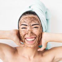 Scrubben of exfoliëren, waarom is dat goed voor je huid?