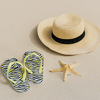 Dit zijn de perfecte schoenen en accessoires voor een stranddag🌞