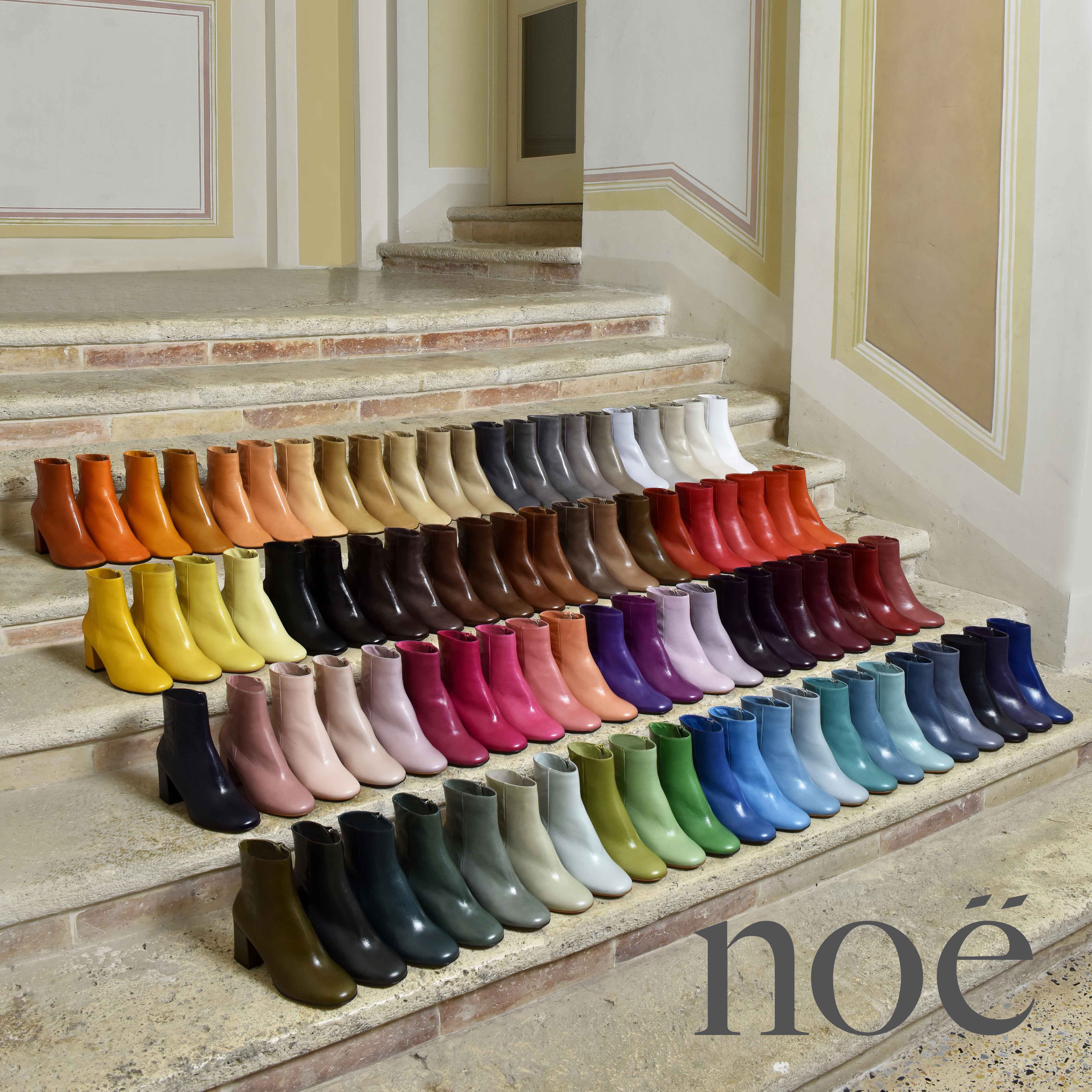 Noë pumps, boots and accessories - the 